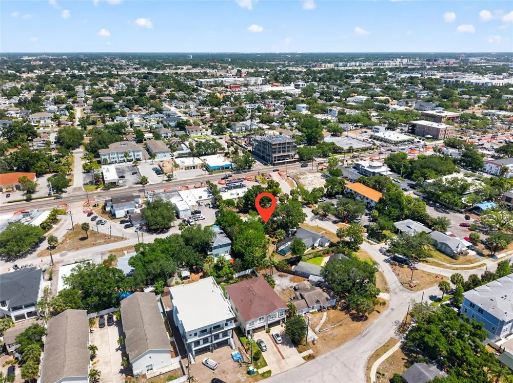 2604 CLEVELAND STREET Tampa, FL 33609