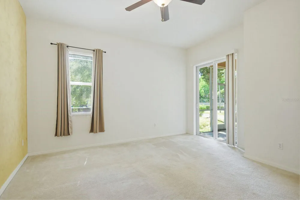 1405 RIDGE TERRACE Tarpon Springs, FL 34689