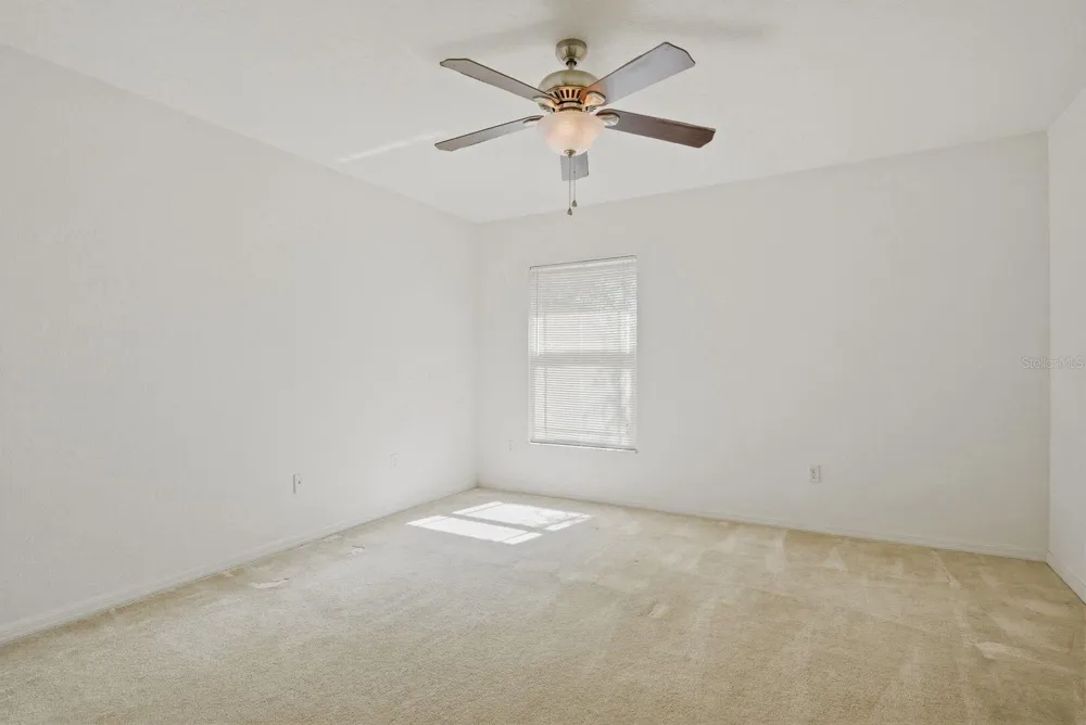 1405 RIDGE TERRACE Tarpon Springs, FL 34689