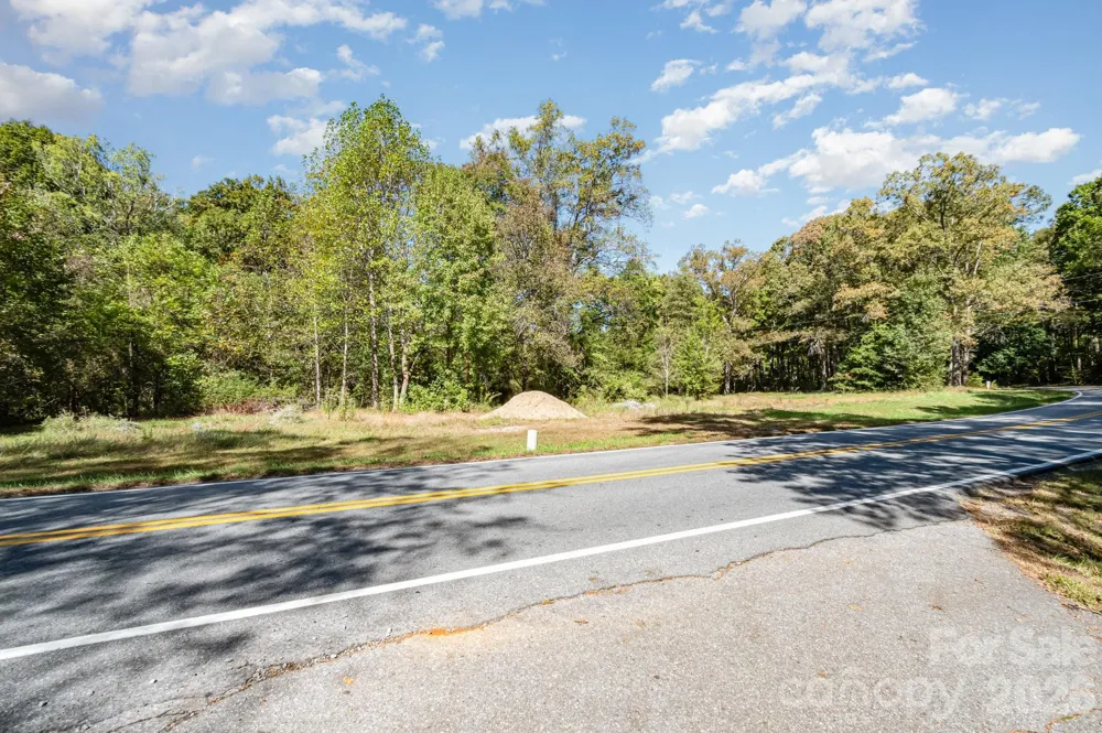 0000 Courtney- Huntsville Road #4 Yadkinville, NC 27055