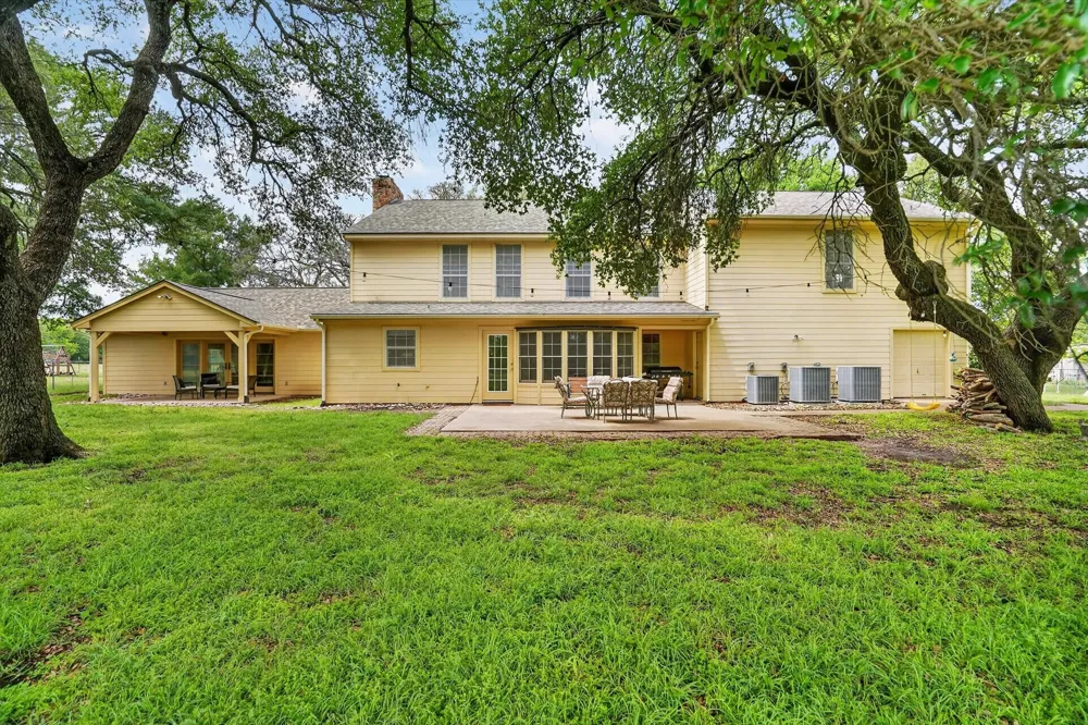 14145 S Highway 281 Santo, TX 76472