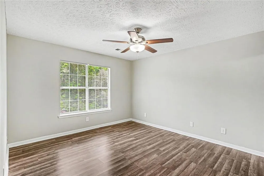 6221 Amberly Road Rex, GA 30273