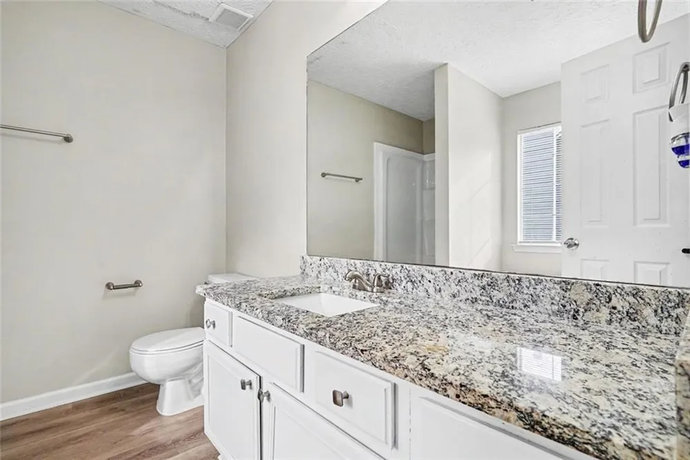 6221 Amberly Road Rex, GA 30273