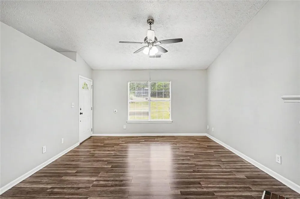 6221 Amberly Road Rex, GA 30273