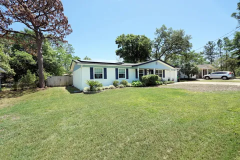 12 Berwick Circle