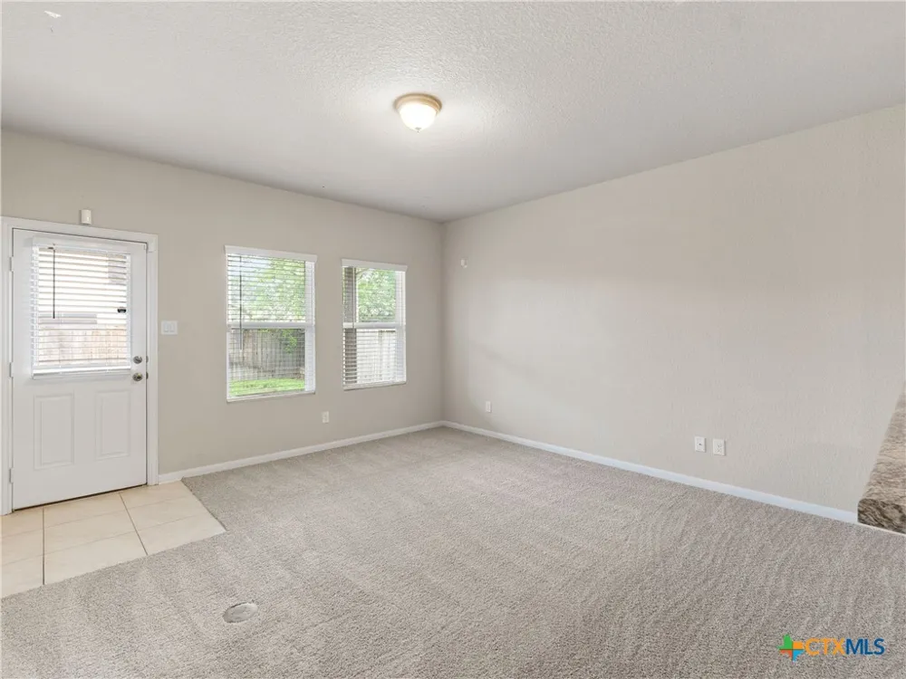 7210 Archers Grove San Antonio, TX 78244