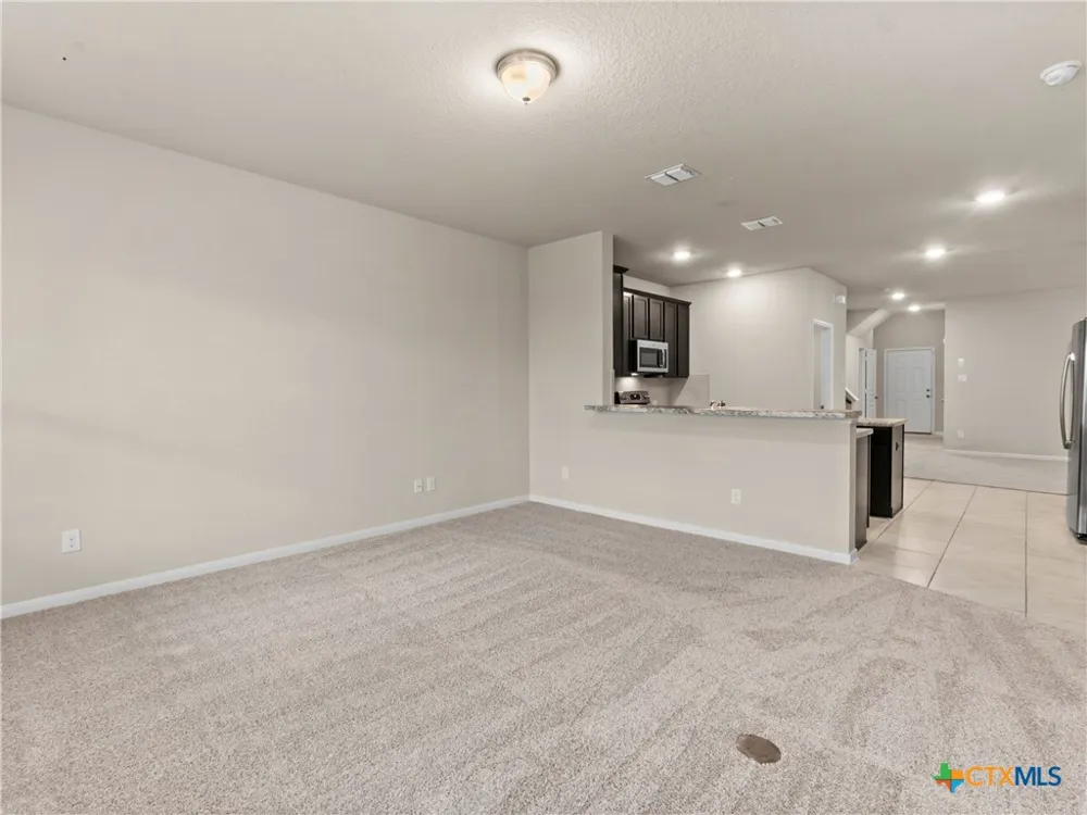 7210 Archers Grove San Antonio, TX 78244