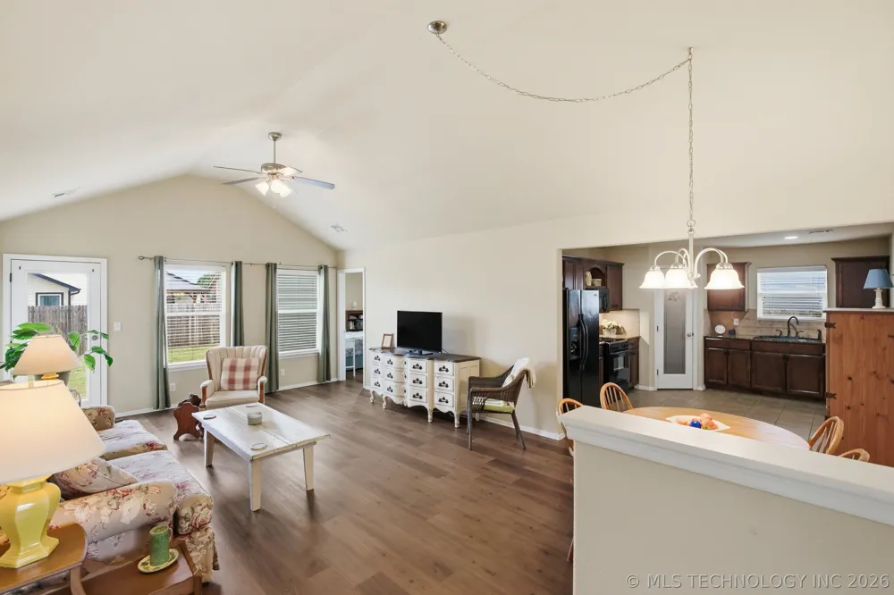 3610 Whippoorwill Lane Enid, OK 73703