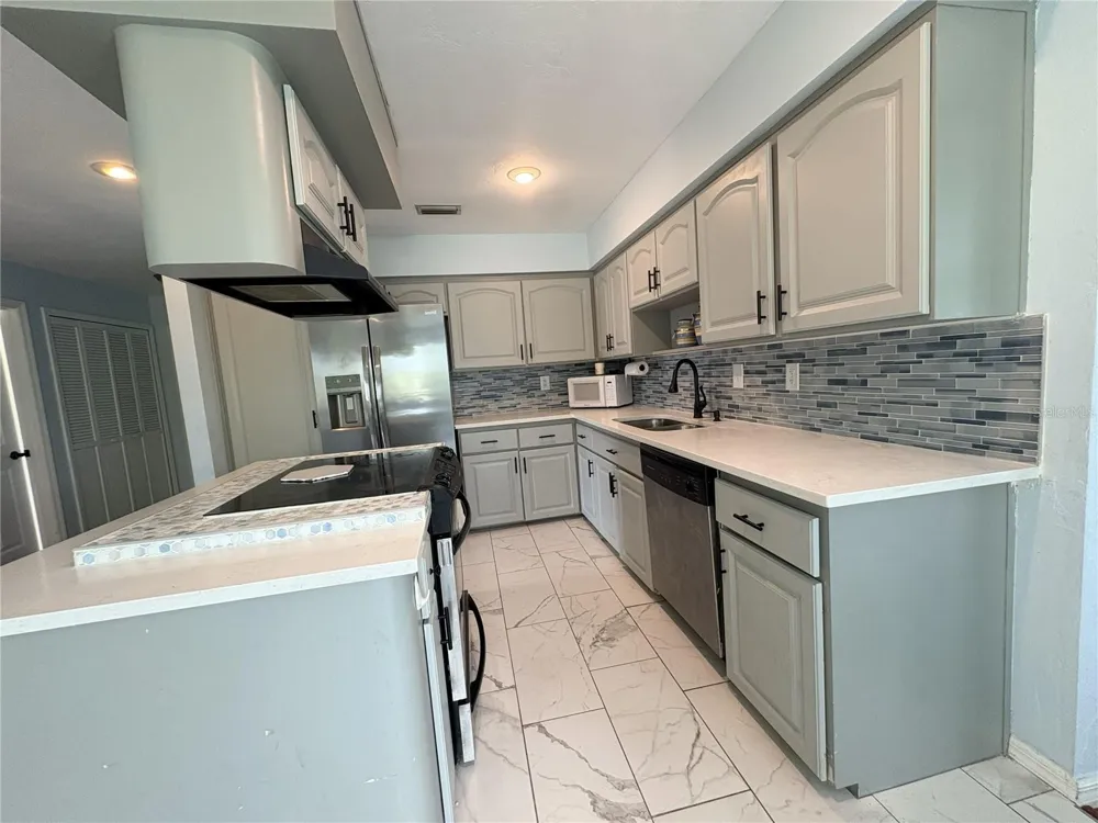 100 KINGBIRD CIRCLE #1 Daytona Beach, FL 32119
