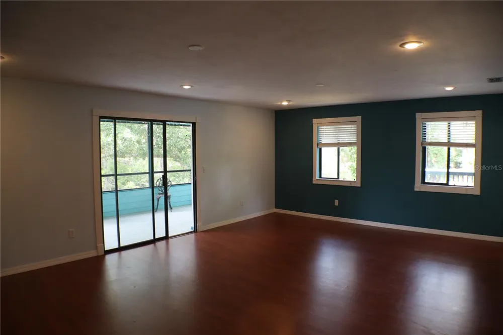 100 KINGBIRD CIRCLE #1 Daytona Beach, FL 32119