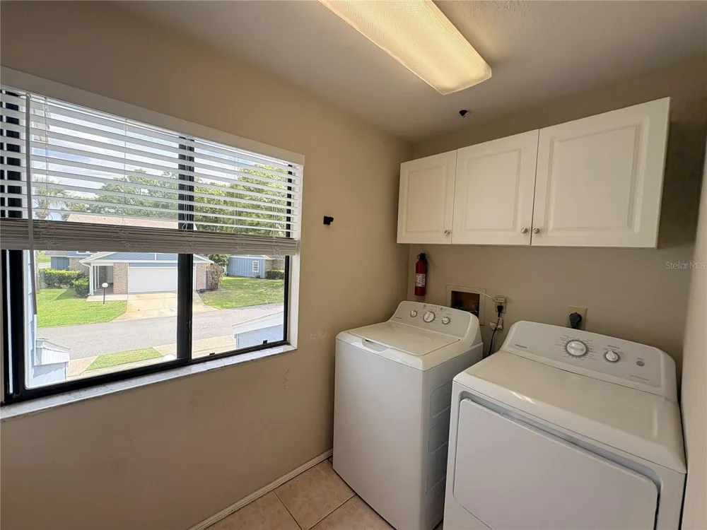 100 KINGBIRD CIRCLE #1 Daytona Beach, FL 32119