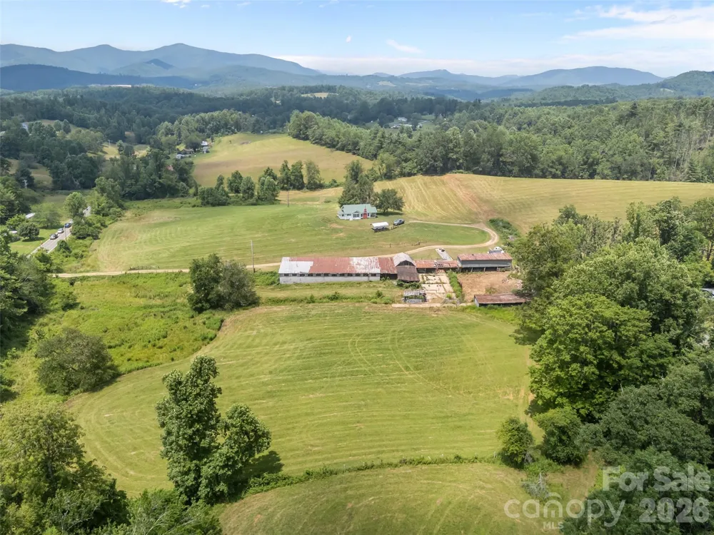 1305 Halltown Road Spruce Pine, NC 28777
