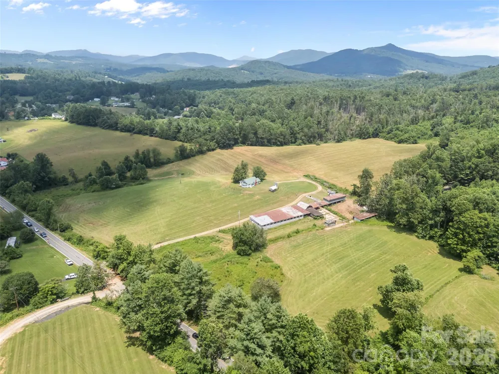 1305 Halltown Road Spruce Pine, NC 28777