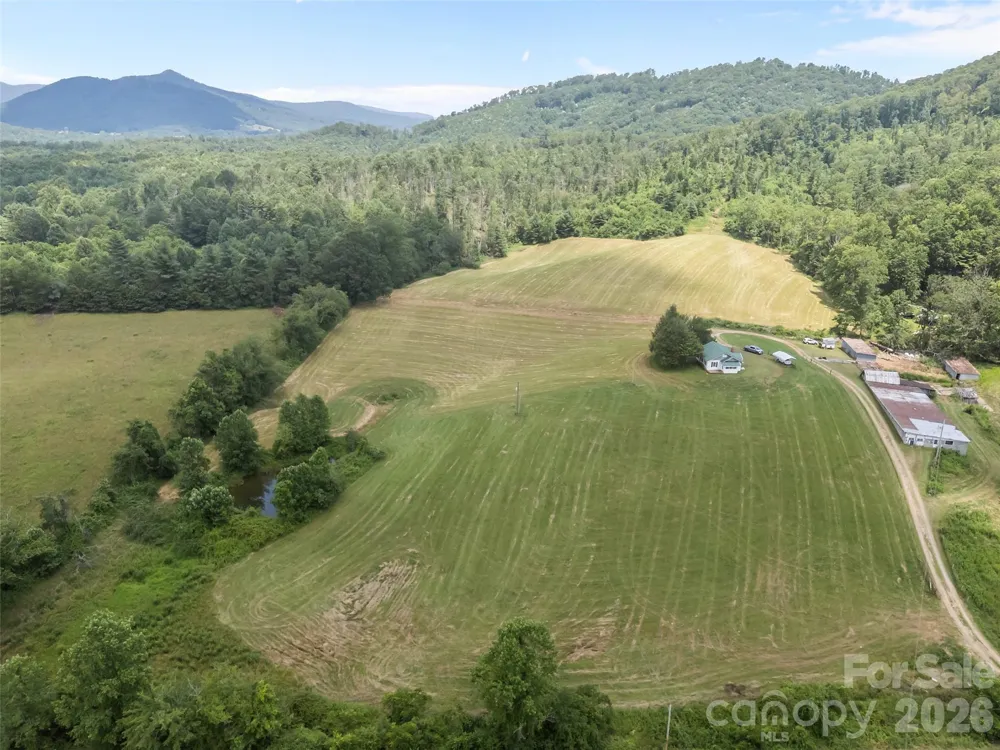 1305 Halltown Road Spruce Pine, NC 28777