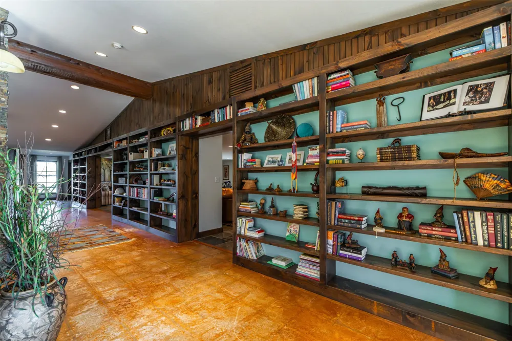 104 Private Road 216 Whitney, TX 76692