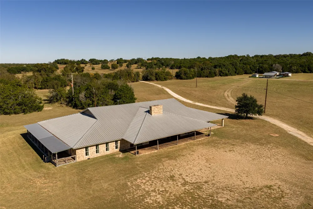 104 Private Road 216 Whitney, TX 76692