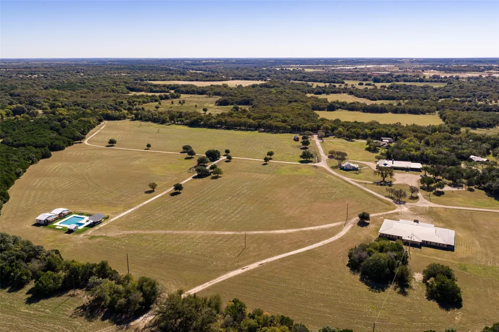 104 Private Road 216 Whitney, TX 76692