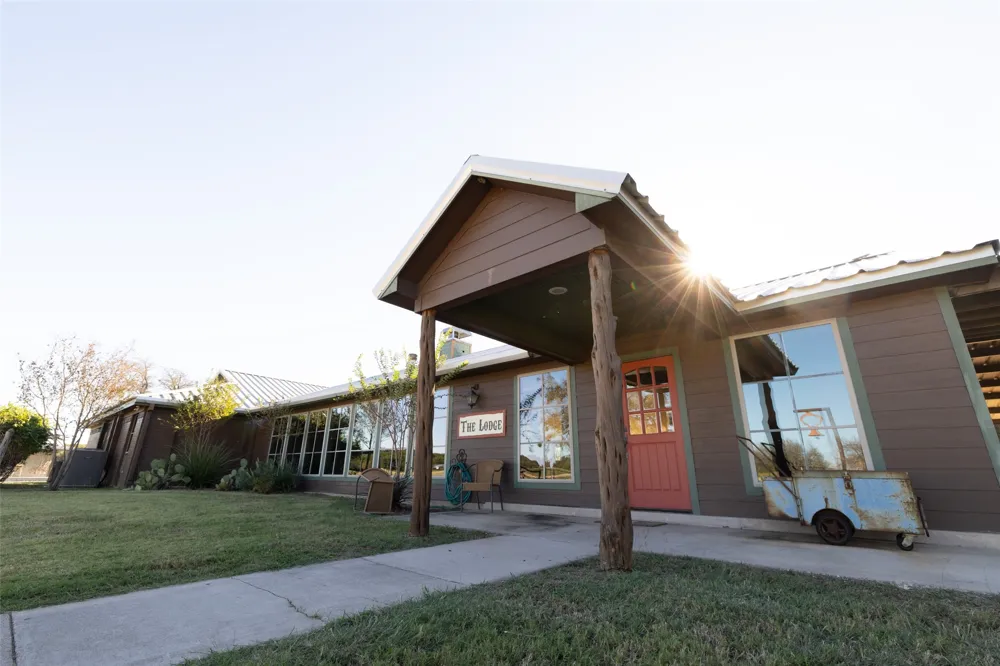104 Private Road 216 Whitney, TX 76692