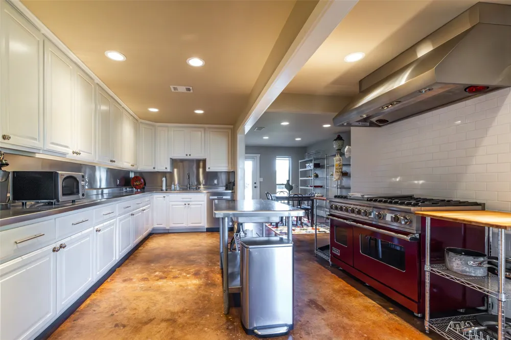 104 Private Road 216 Whitney, TX 76692