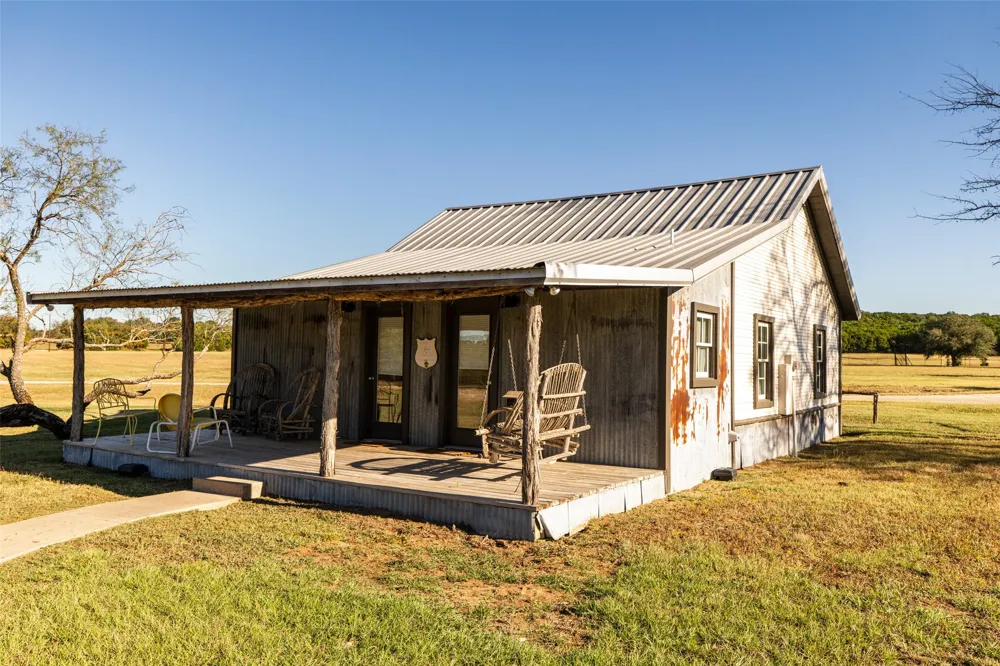 104 Private Road 216 Whitney, TX 76692