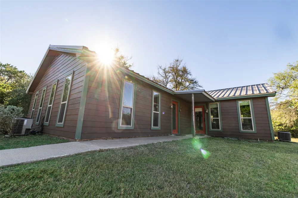 104 Private Road 216 Whitney, TX 76692