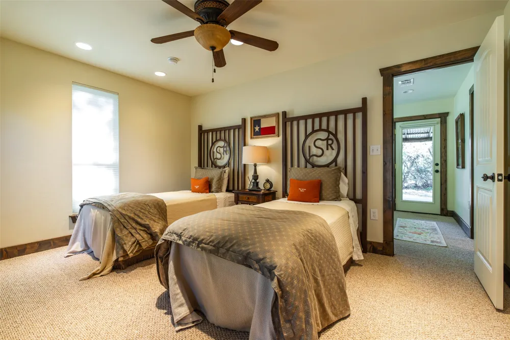 104 Private Road 216 Whitney, TX 76692