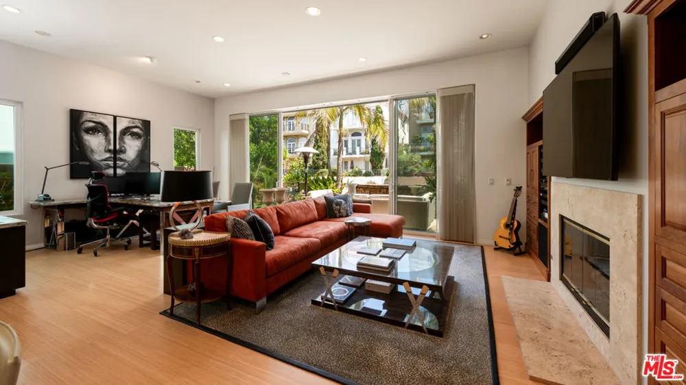 3705 Esplanade Marina del Rey, CA 90292