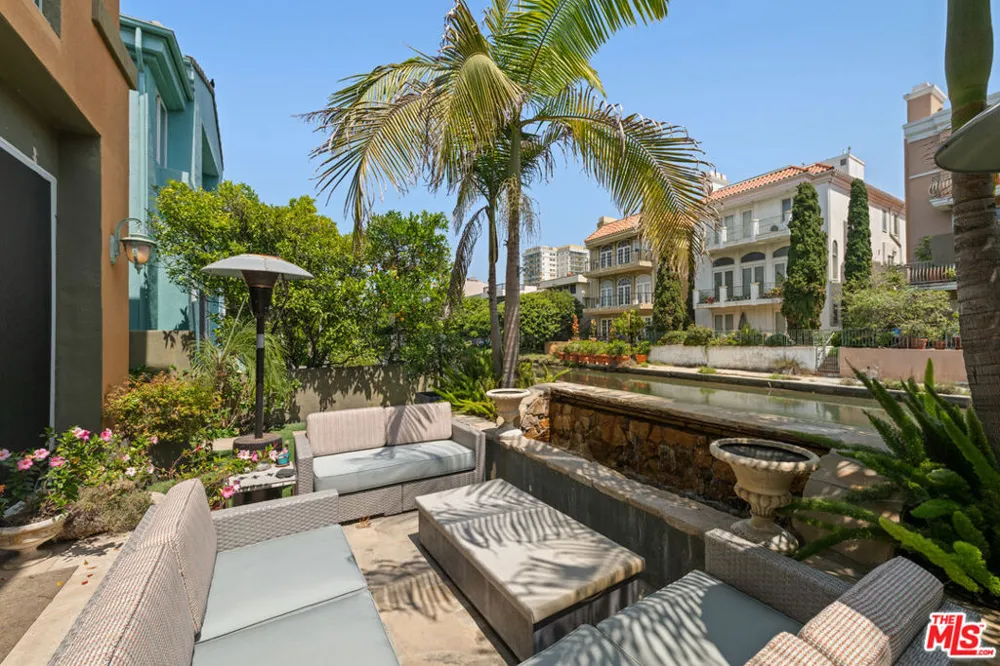3705 Esplanade Marina del Rey, CA 90292