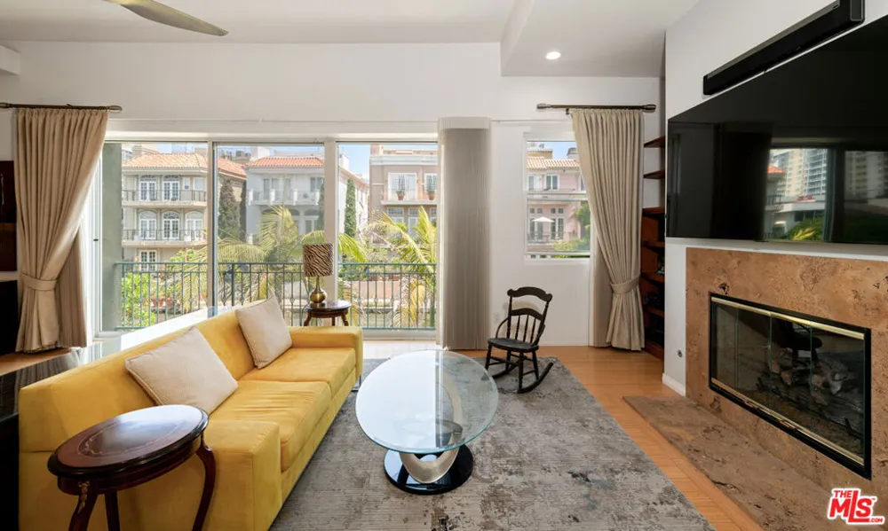 3705 Esplanade Marina del Rey, CA 90292