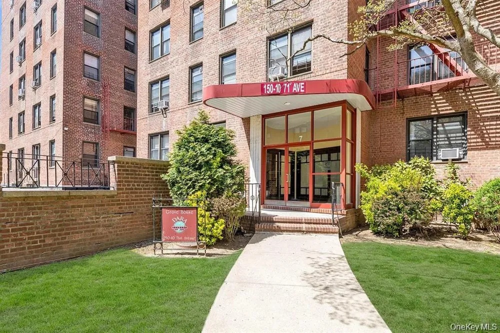 150-10 71st Avenue #2K Kew Garden Hills, NY 11367
