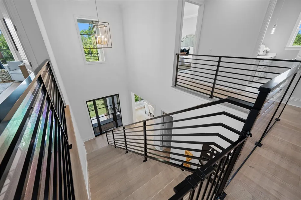 2623 S PARKVIEW STREET Tampa, FL 33629