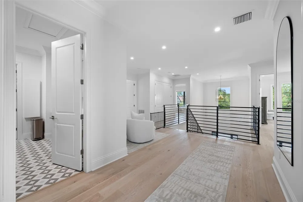 2623 S PARKVIEW STREET Tampa, FL 33629