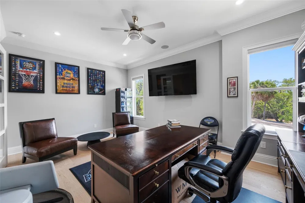 2623 S PARKVIEW STREET Tampa, FL 33629