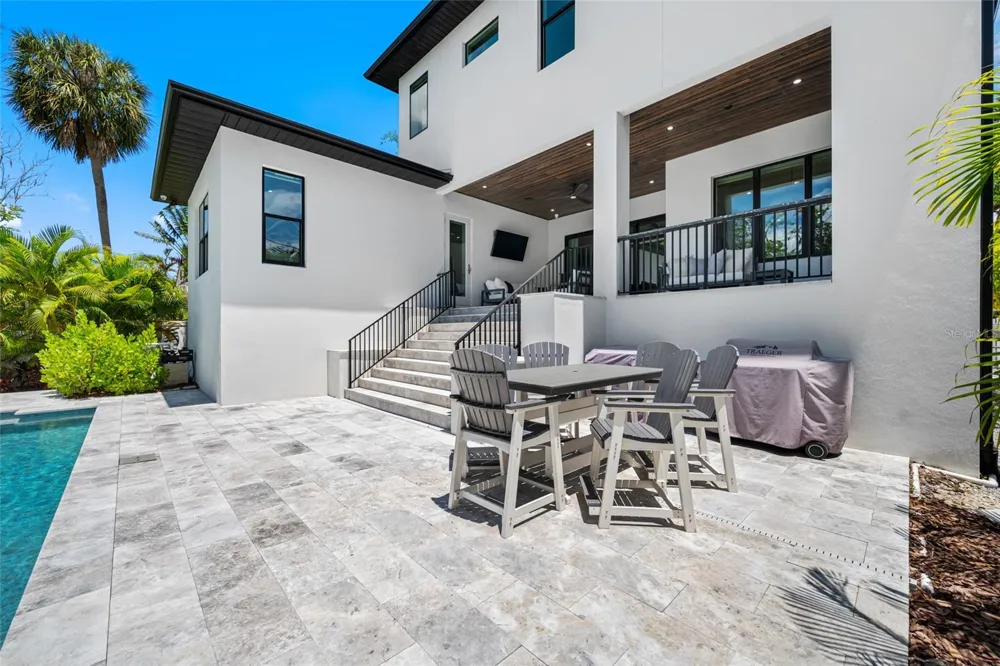 2623 S PARKVIEW STREET Tampa, FL 33629