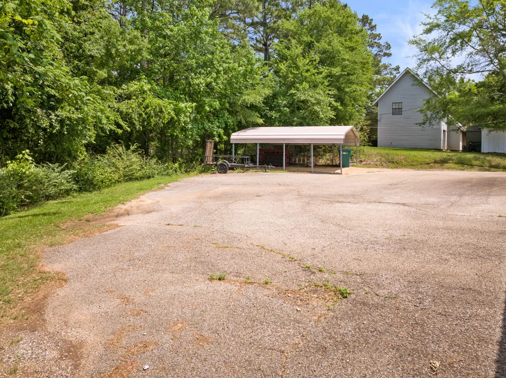 604 Kasling Street Hughes Springs, TX 75656