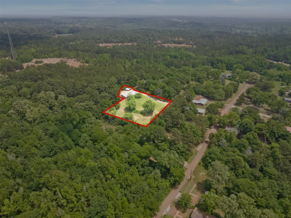 604 Kasling Street Hughes Springs, TX 75656