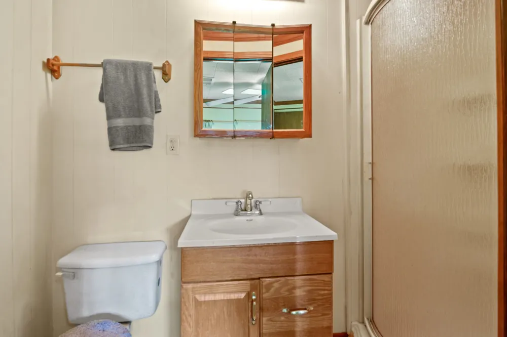 604 Kasling Street Hughes Springs, TX 75656
