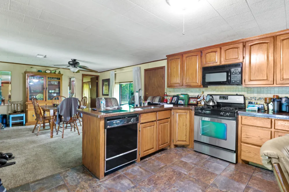 604 Kasling Street Hughes Springs, TX 75656