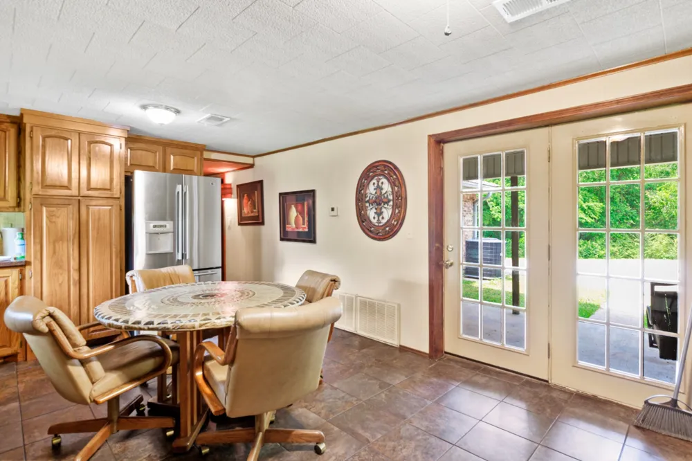 604 Kasling Street Hughes Springs, TX 75656