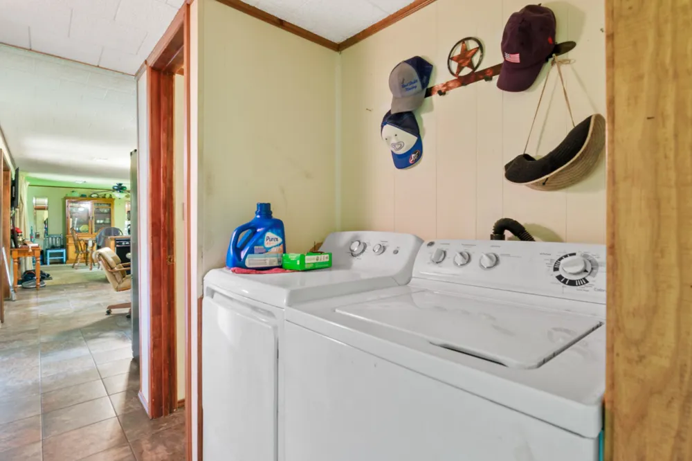 604 Kasling Street Hughes Springs, TX 75656