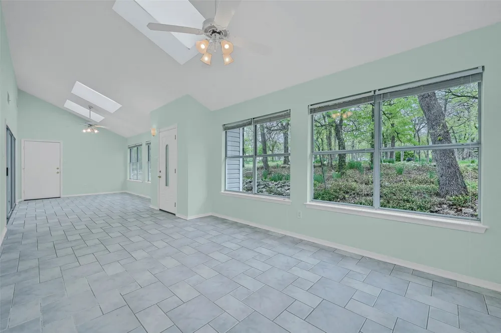 2 Harborview Circle Denison, TX 75020