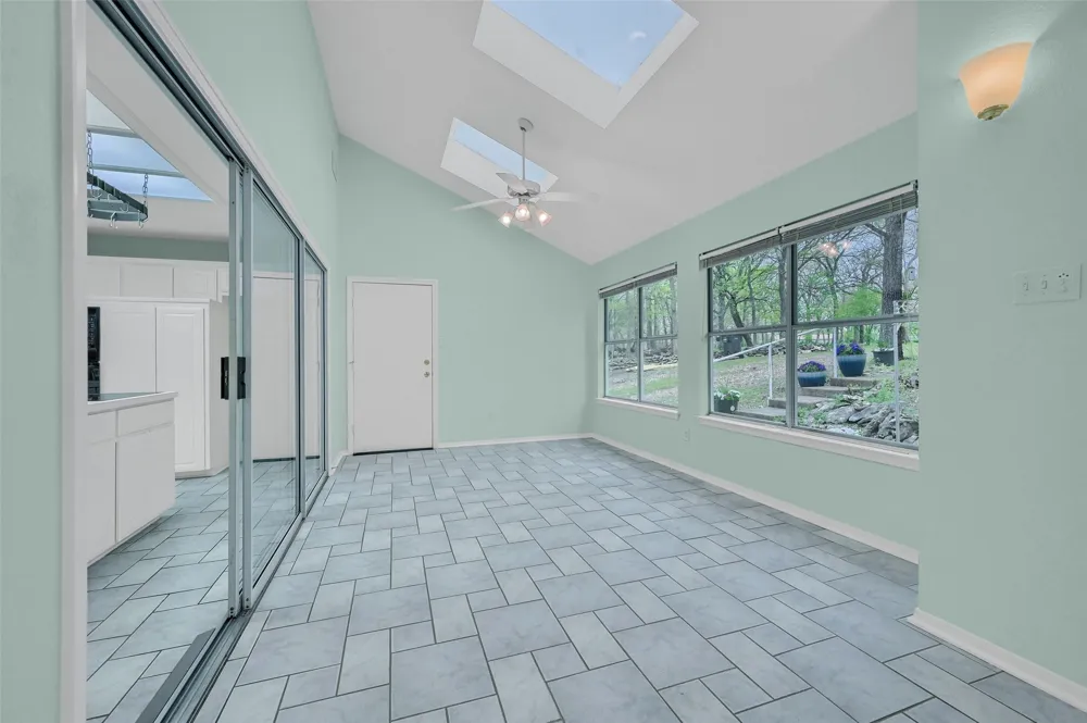 2 Harborview Circle Denison, TX 75020