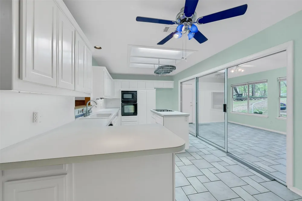 2 Harborview Circle Denison, TX 75020
