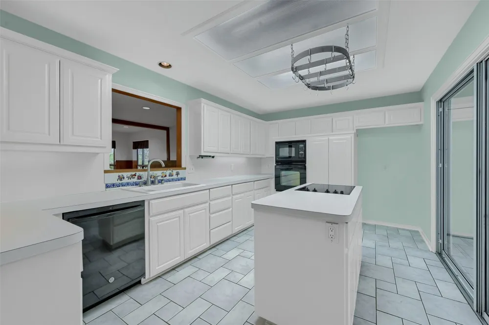 2 Harborview Circle Denison, TX 75020