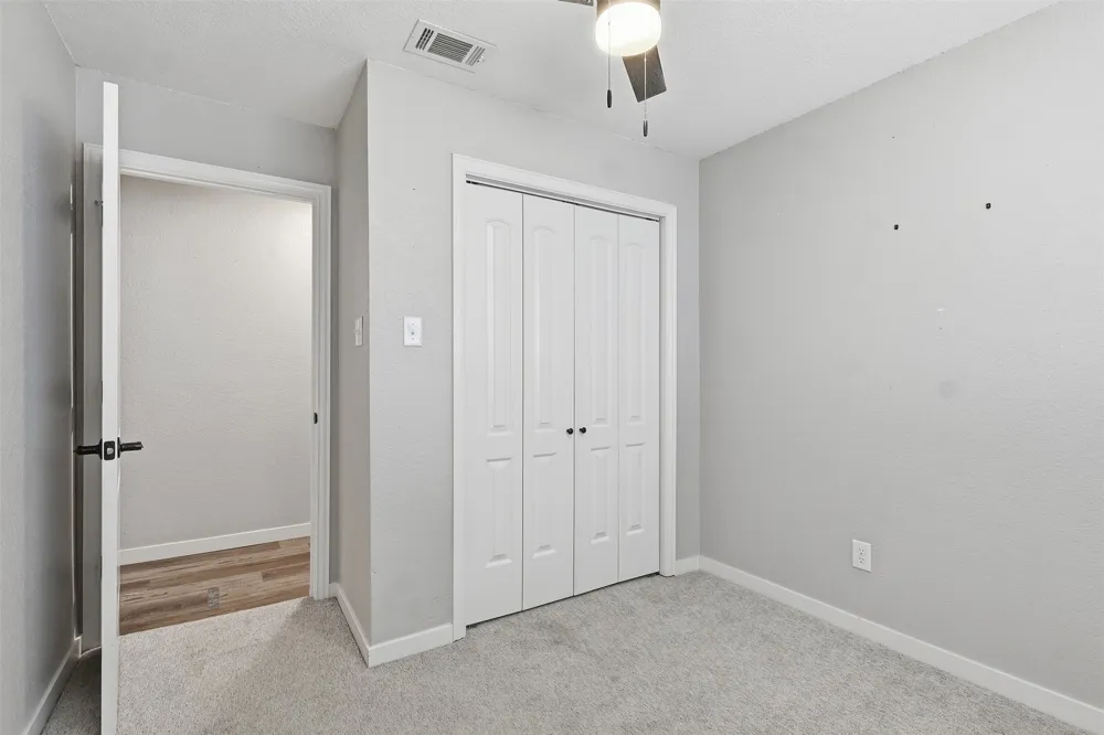 128 Laura Drive Mineola, TX 75773