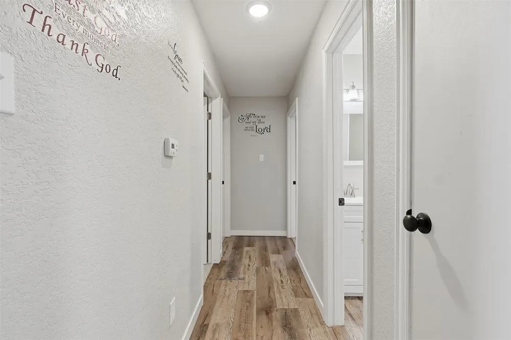 128 Laura Drive Mineola, TX 75773