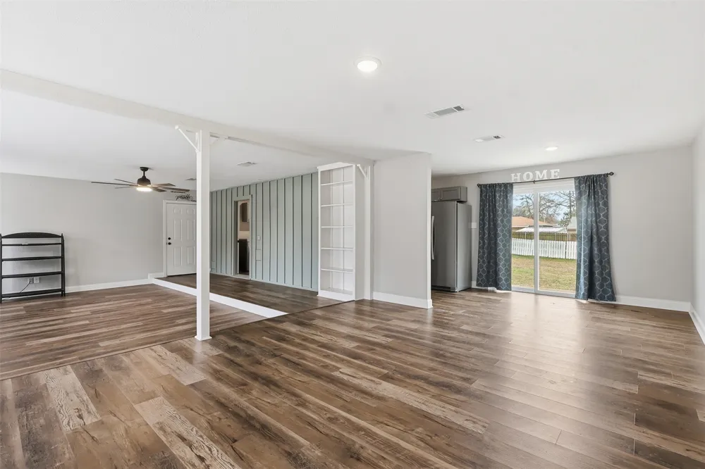 128 Laura Drive Mineola, TX 75773