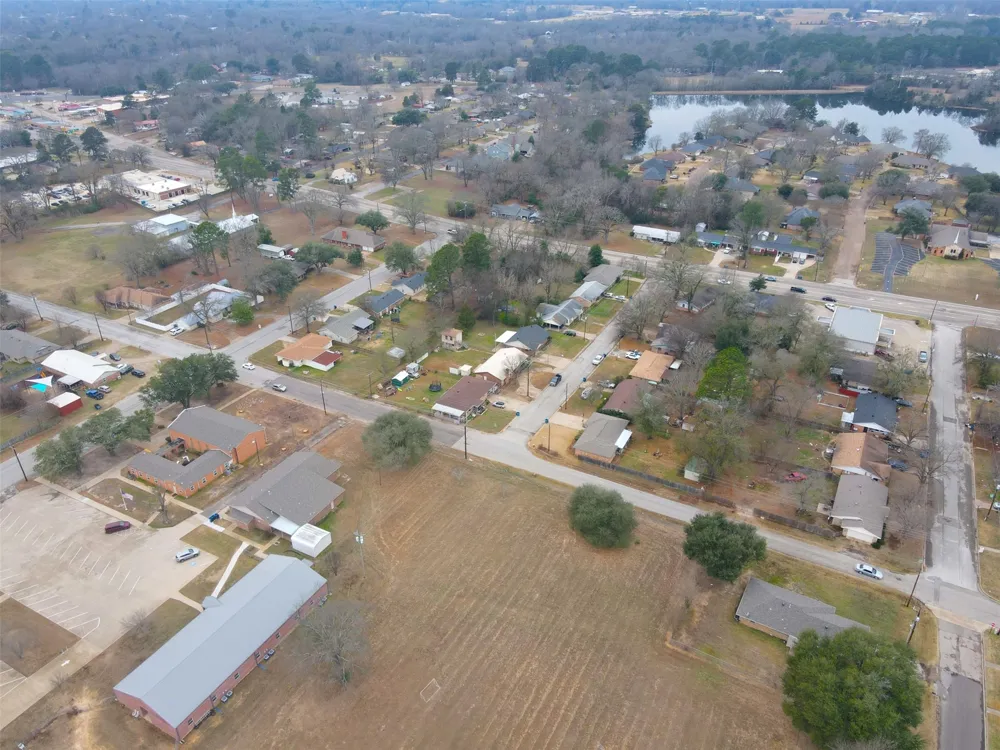128 Laura Drive Mineola, TX 75773