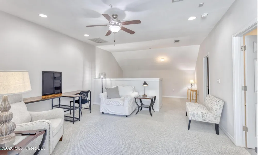 1282 E Beach Boulevard Biloxi, MS 39530