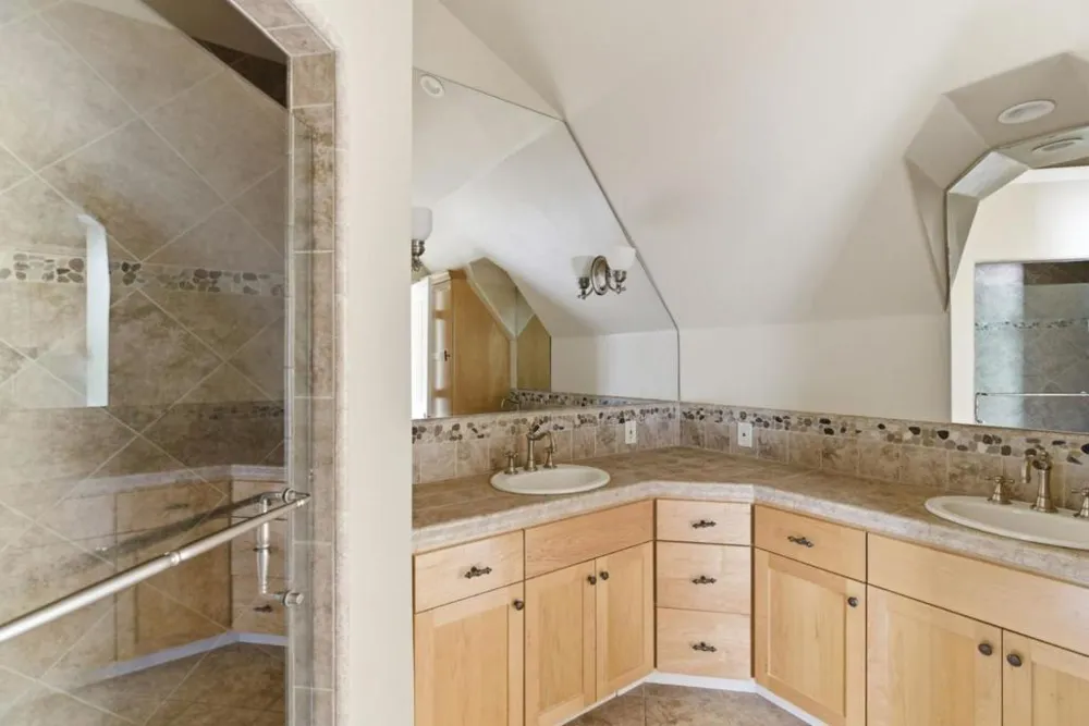 19534 Montevina Road Los Gatos, CA 95033